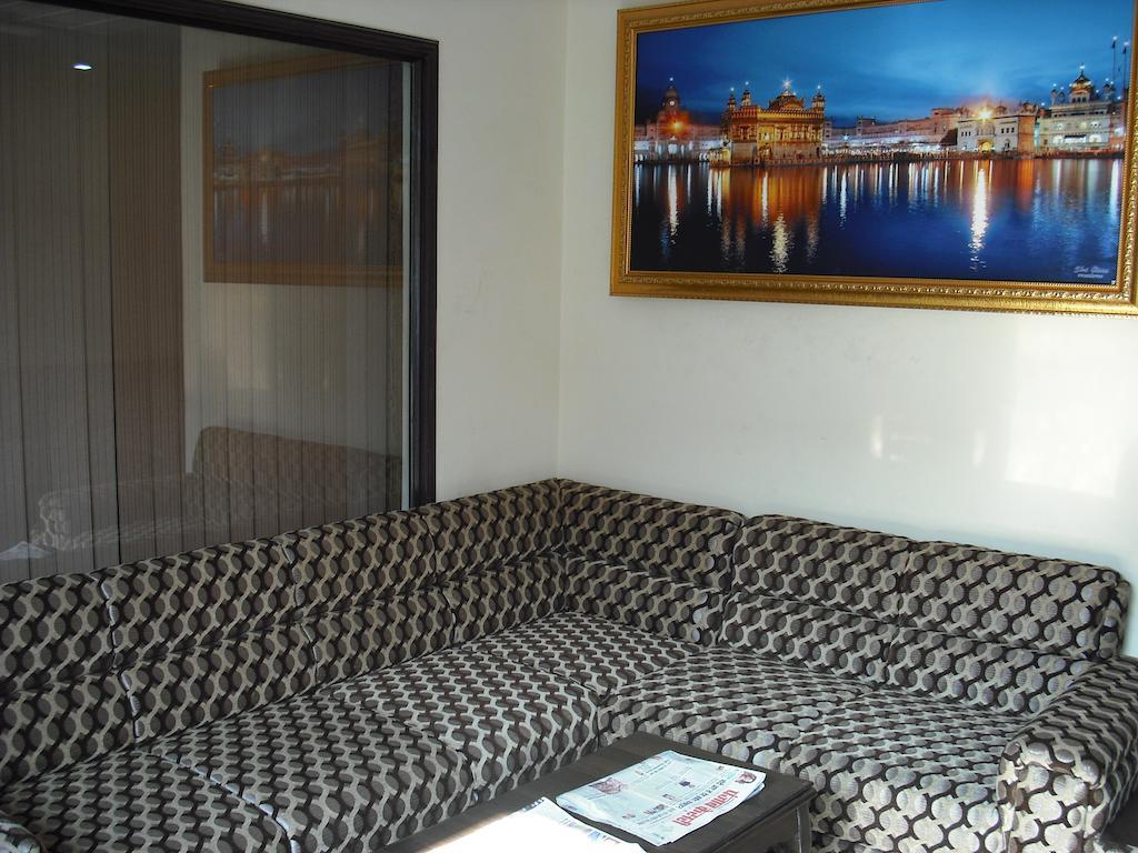 Hotel Gs Paradise Amritsar Eksteriør billede
