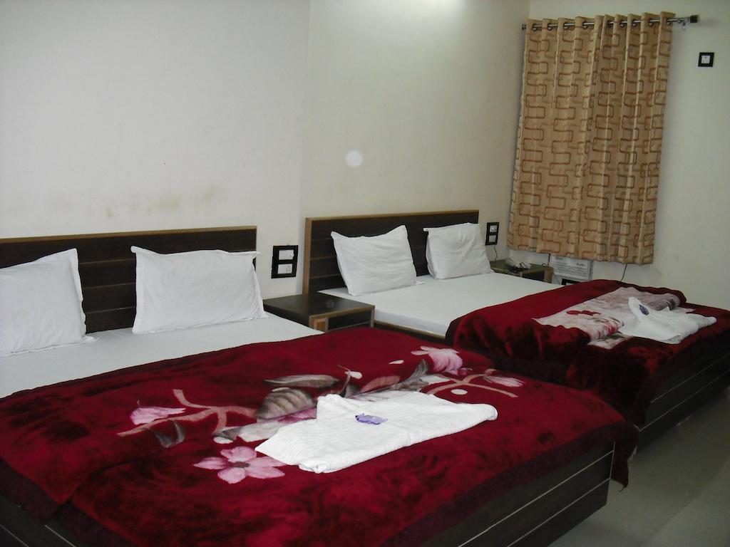 Hotel Gs Paradise Amritsar Værelse billede