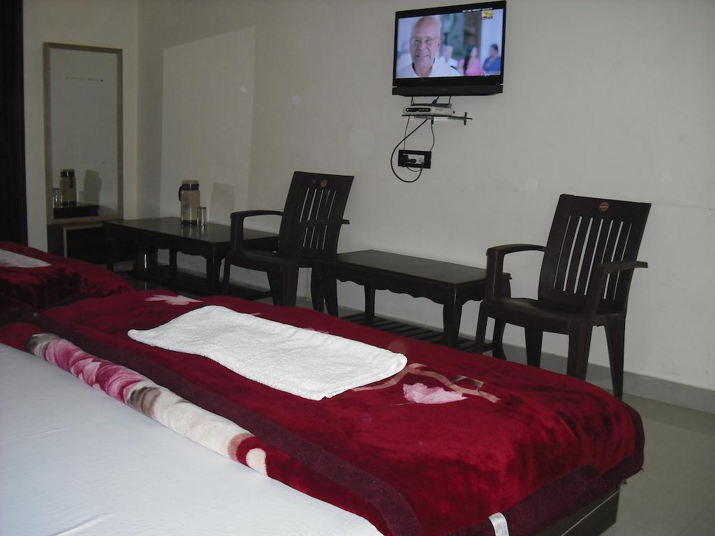 Hotel Gs Paradise Amritsar Værelse billede